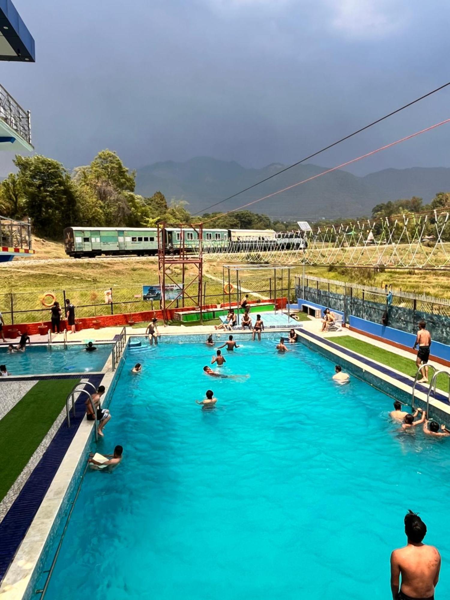 Hotel Waterland Aiju Zewnętrze zdjęcie